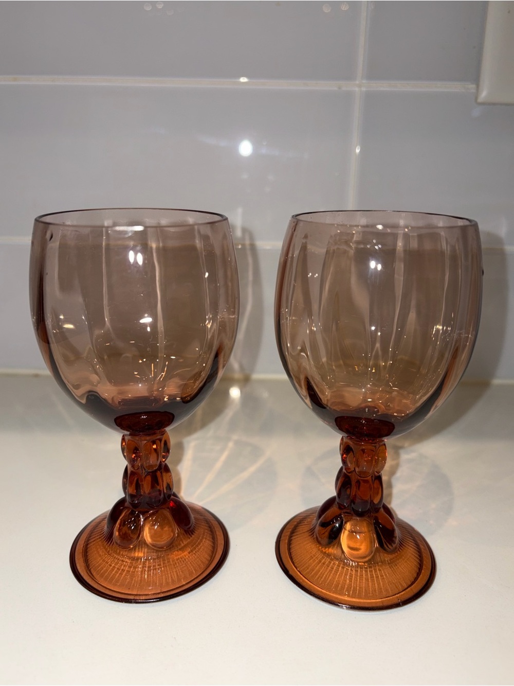 Pair Of Vintage Fostoria Splendor Rust Claret Wine Glass Brown/Red Barware